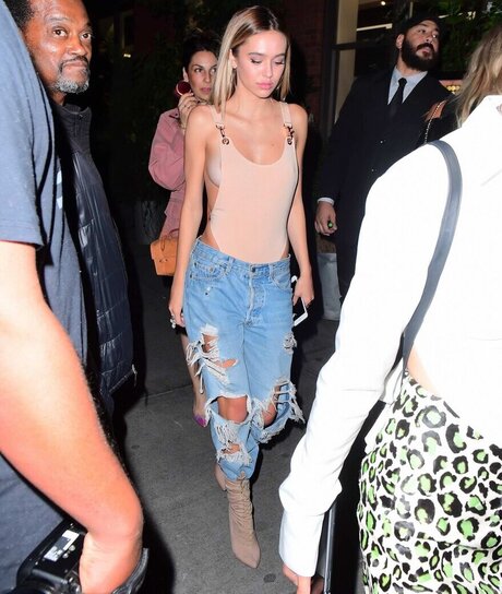 Delilah Hamlin perfect model pics