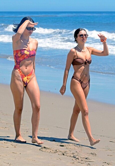 blonde shemale onlyfans free naked photo