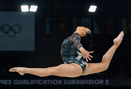 Suni Lee top model pictures