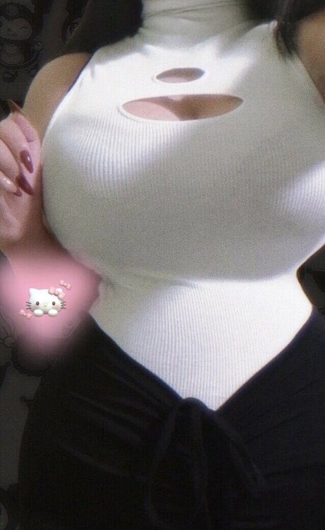 Neutralhoneymilkers model high quality photo