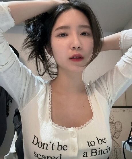 Mena Noona xxx star picture