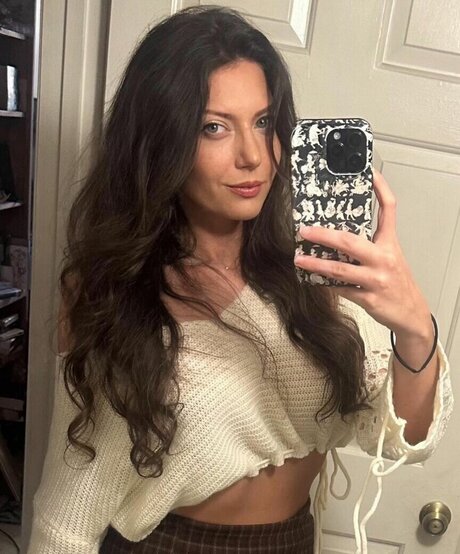 Theoreticalresearch nudes actress pic