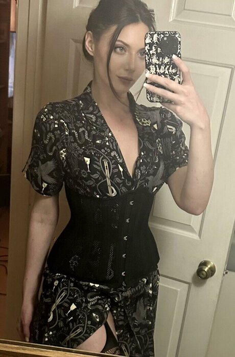 Theoreticalresearch exclusive pornstar pictures