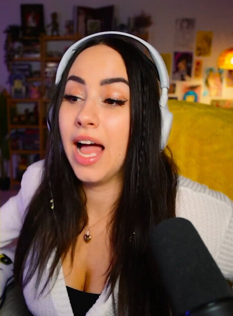 Bunnygirl hd star pic