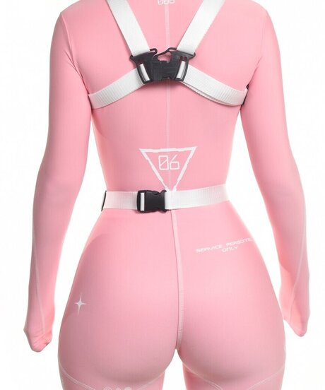 ohikopoi model exclusive pic