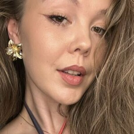 Ashell1209 pretty actress photos