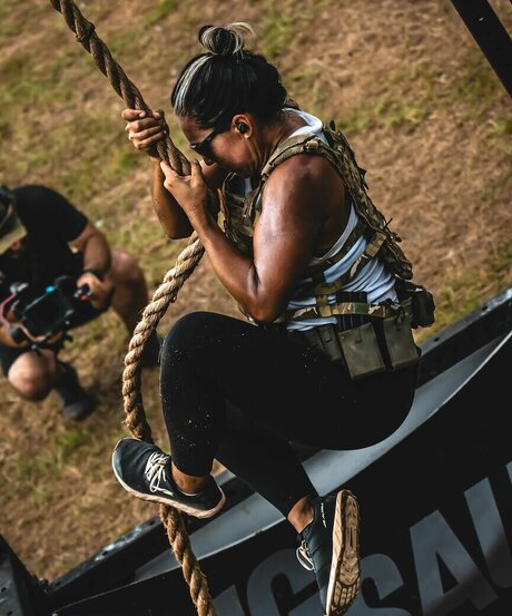 Tulsi Gabbard nice star picture