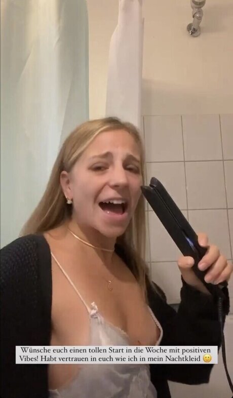 Alina Sophie Holst pornstar free photo