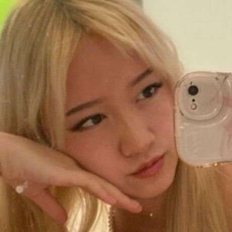 Venawong pornstar pretty img