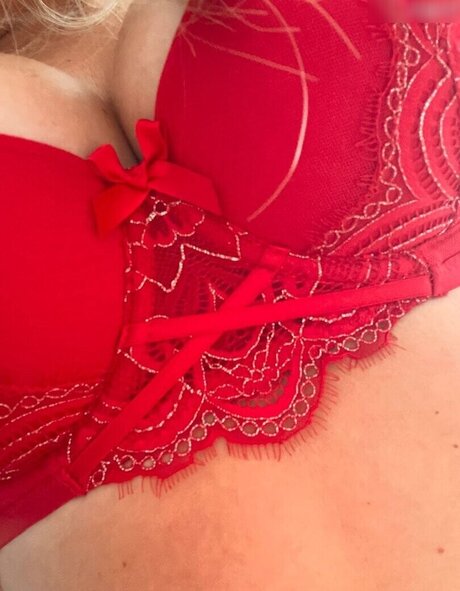 Ginny one star exclusive photo