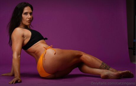 Cat Zingano porn model archive