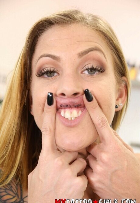 Leah Luv star high quality photos