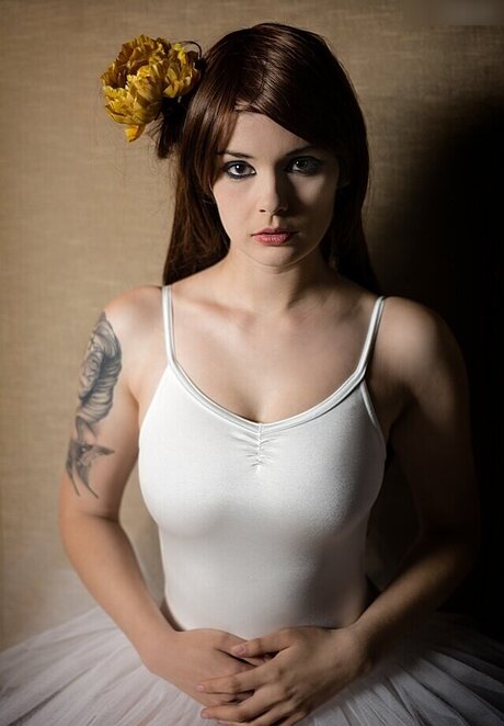 Chaos Isi pornstar nude img