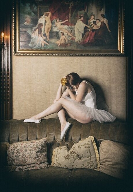 Chaos Isi pretty actress pictures