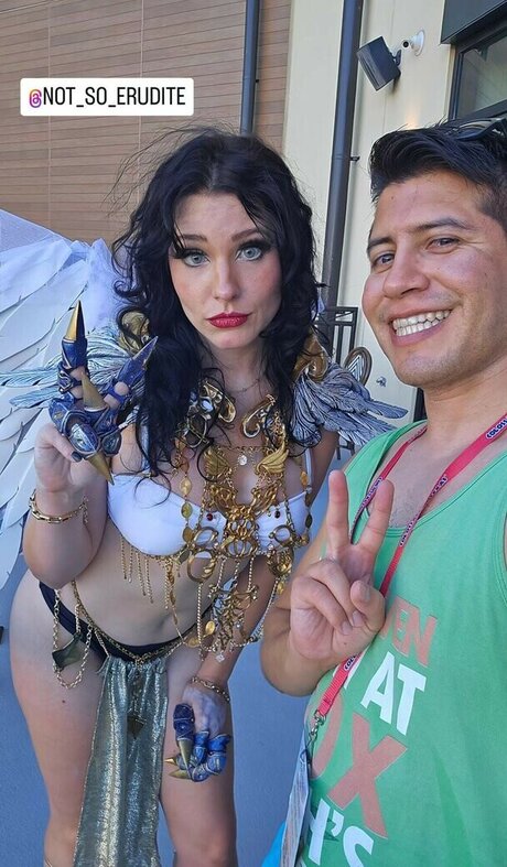 Notsoerudite erotic actress pictures