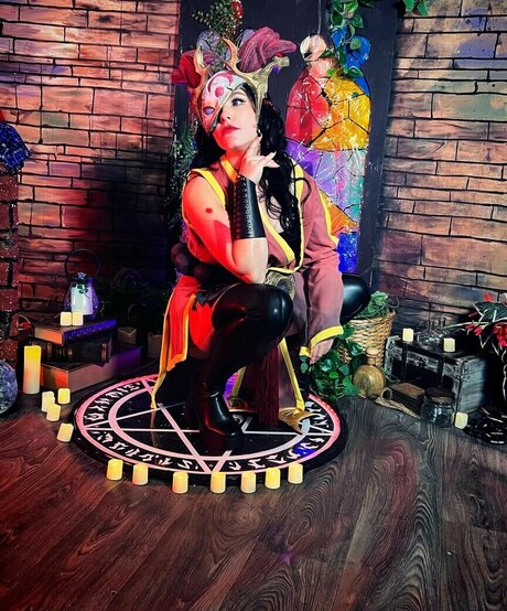 Notsoerudite model hot pics