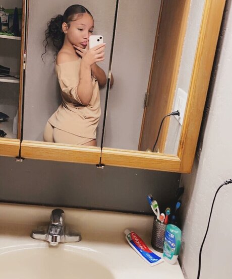 Hunnyduh beautiful model images