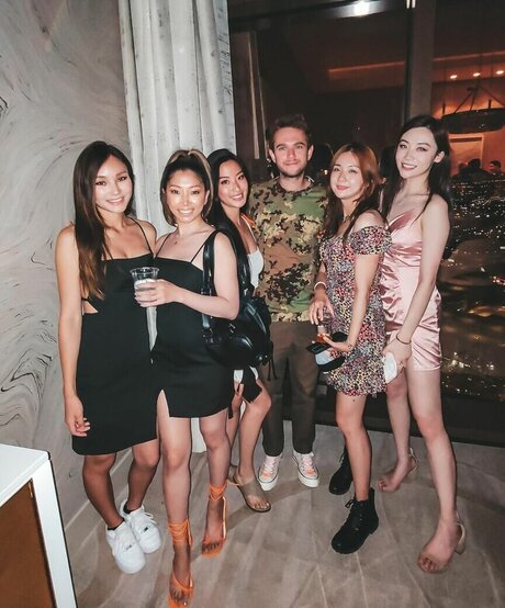 Winnie Chang pornstar high quality photo