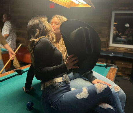 Arleigh Burke sex pornstar picture