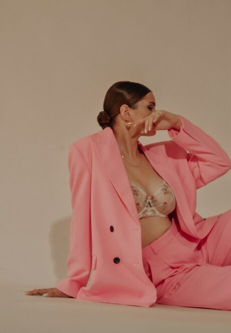 mini__pi g art model img