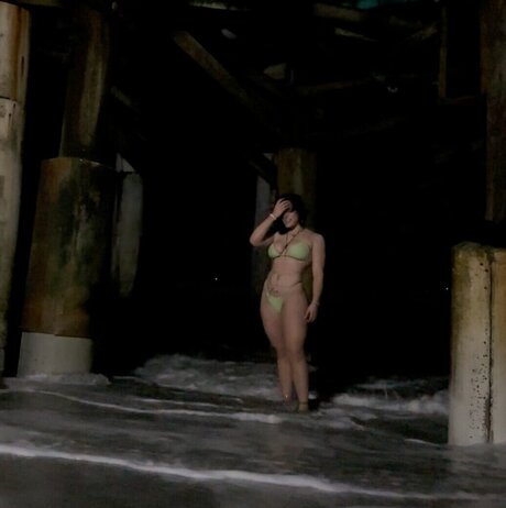 savliftss_ model high quality images