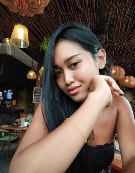 mirasong erotic pornstar gallery