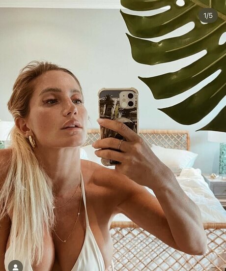 Jem Touchdown star high quality photo