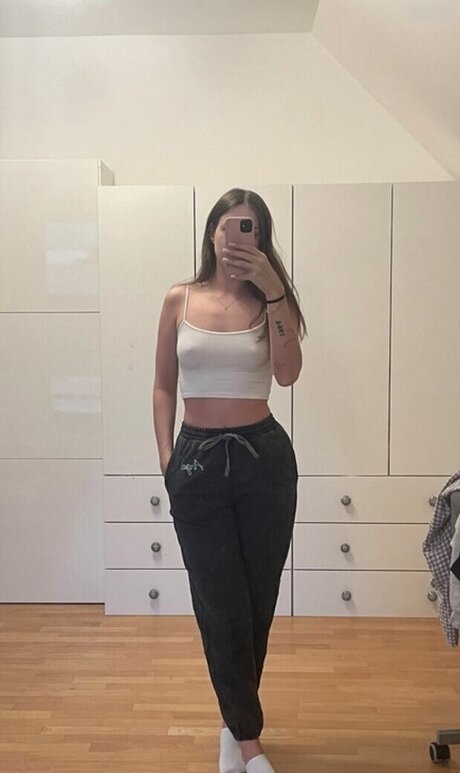 Larissaxra beautiful model photos