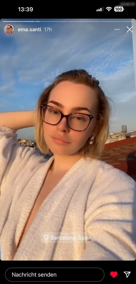 Dr Santi free model photos