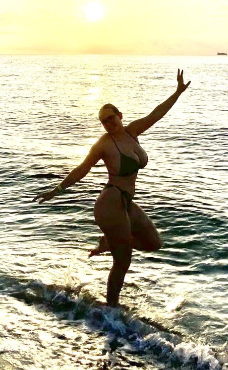 Dr Santi star xxx photos