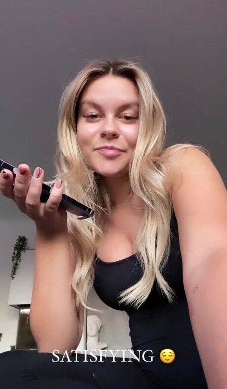 Dagi Bee best model images