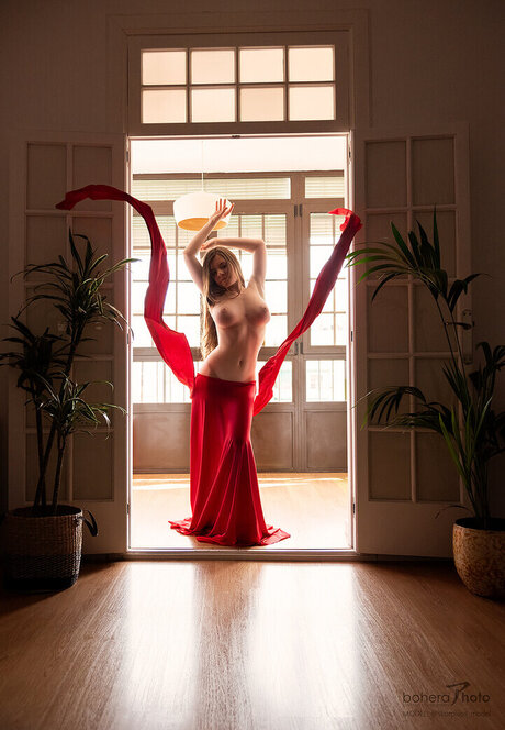 Arianna Gray pornstar free photos