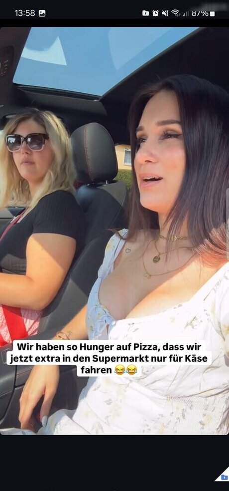 Coupleontour pornstar nudes photo