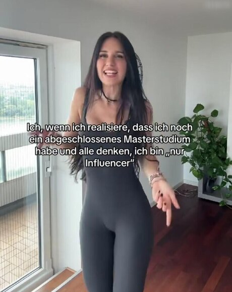 Coupleontour star hd img