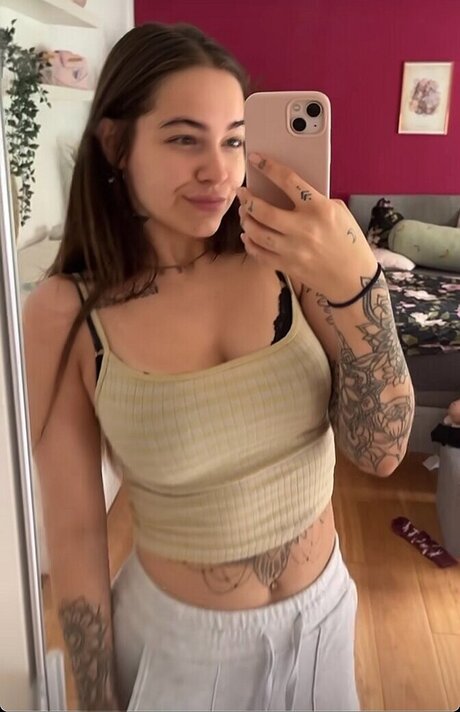 Tizeax sex star pictures