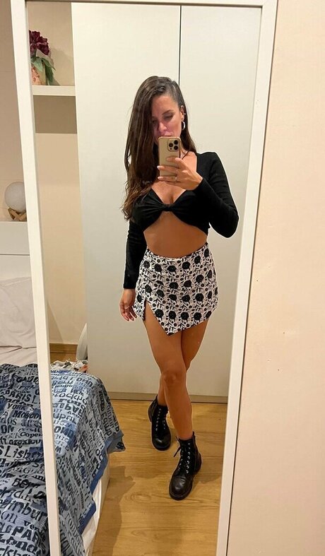 Luli QueenSpades free star pic