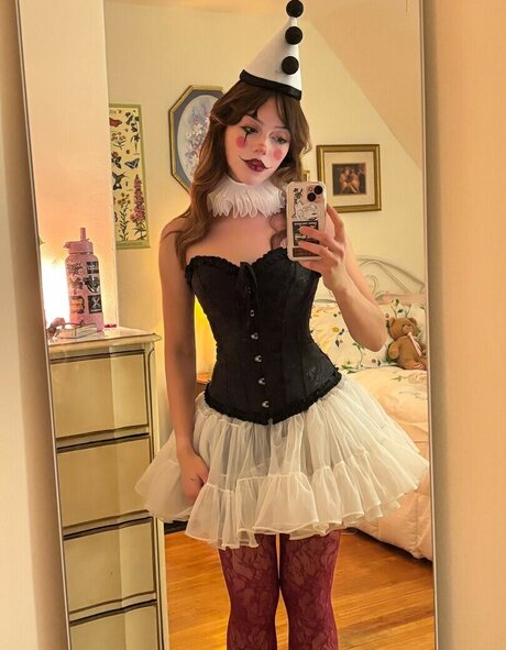 finseaa model nudes archive