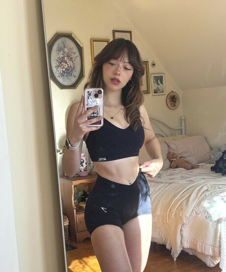 finseaa naked star pictures