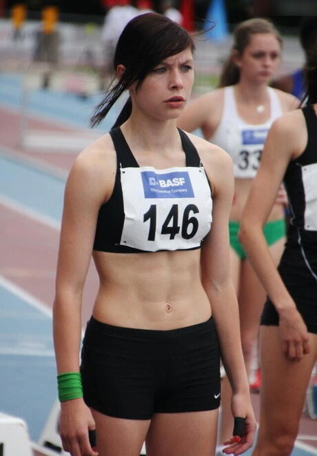 Gina L ckenkemper model sexy images