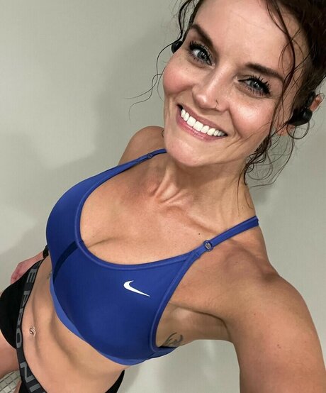 Julie Felton beautiful pornstar picture