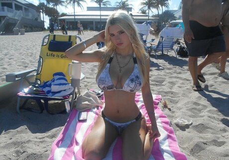 BestBlondiiecb pornstar img