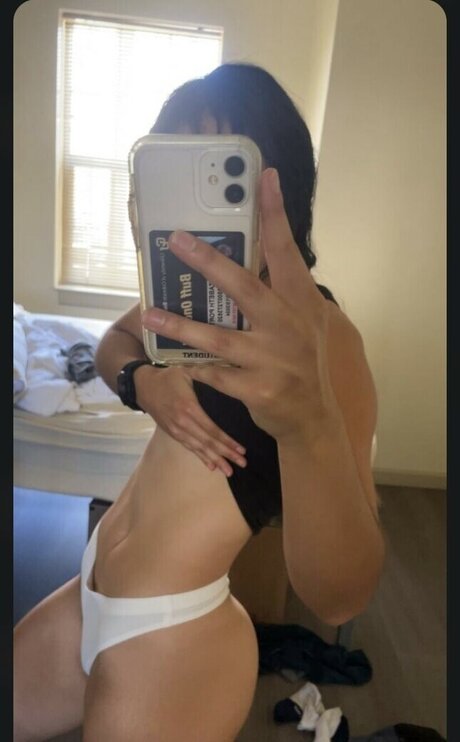 thelizzyporter model erotic picture