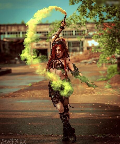 Mary Deweirdo star erotic pictures