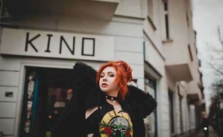 Mary Deweirdo star perfect images