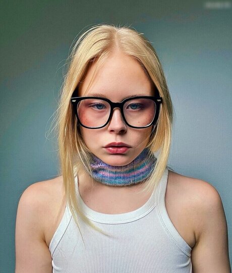 Marieejoan high quality star pic