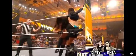 Lyra Valkyria naked model galleries