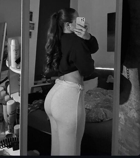 aileen slf model perfect archive