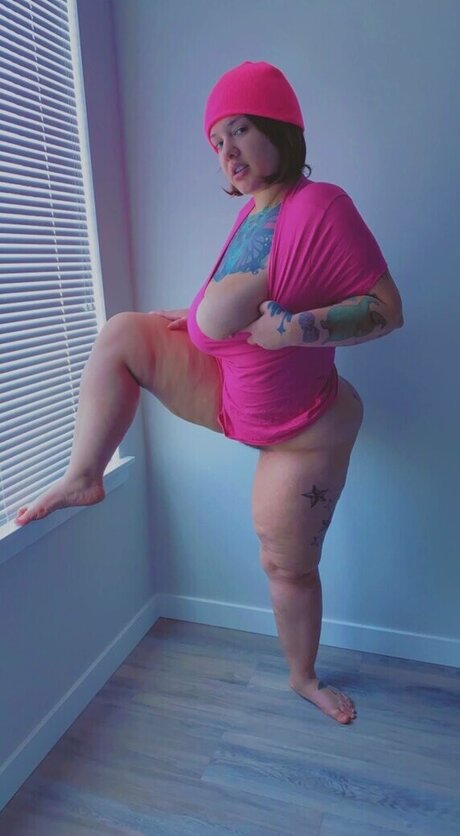 Shainarae star top picture