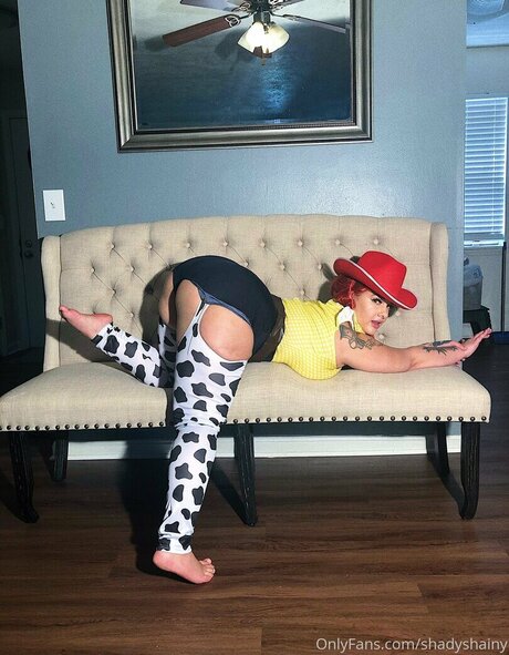 Shainarae exclusive model photos