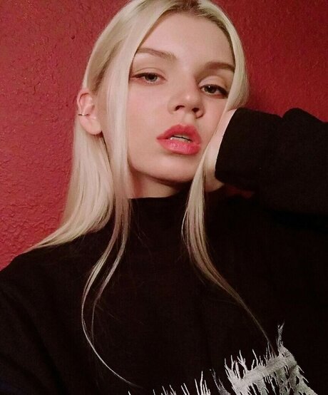 Anastasia Kreslina pornstar hot gallery